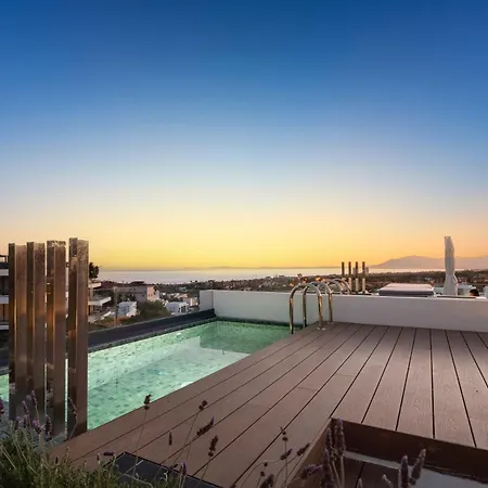 Dunes Penthouse - Brand New, Splendid Rooftop, Pool & Sea View Apartment