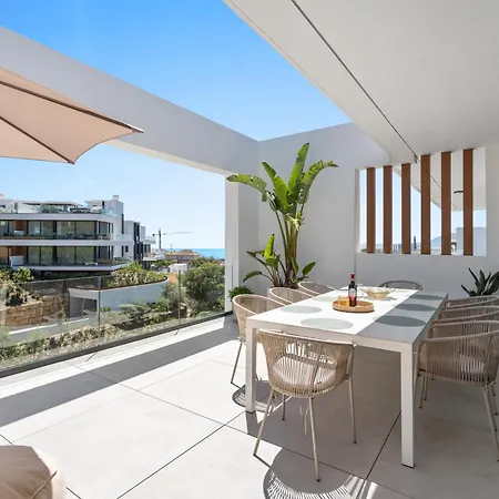 Dunes Penthouse - Brand New, Splendid Rooftop, Pool & Sea View * Marbella