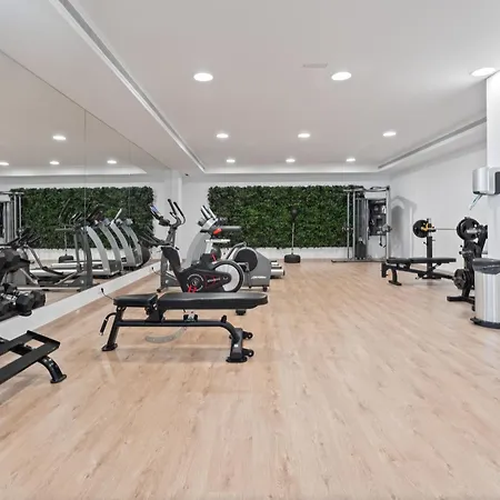 Dunes Penthouse - Brand New, Splendid Rooftop, Pool & Sea View Marbella