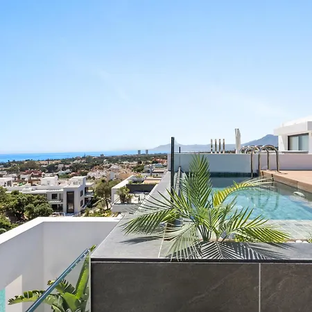 Apartment Dunes Penthouse - Brand New, Splendid Rooftop, Pool & Sea View