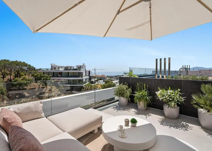 Dunes Penthouse - Brand New, Splendid Rooftop, Pool & Sea View * Marbella