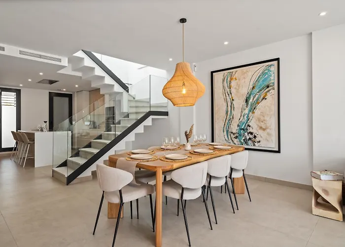 Dunes Penthouse - Brand New, Splendid Rooftop, Pool & Sea View *