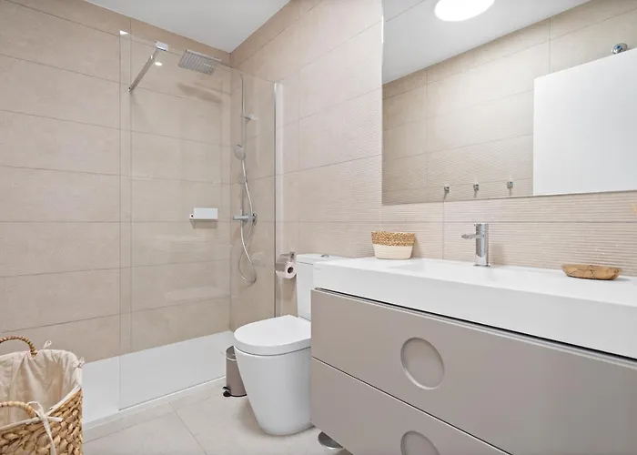 Apartament Dunes Penthouse - Brand New, Splendid Rooftop, Pool & Sea View Marbella