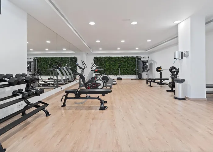 Dunes Penthouse - Brand New, Splendid Rooftop, Pool & Sea View Marbella