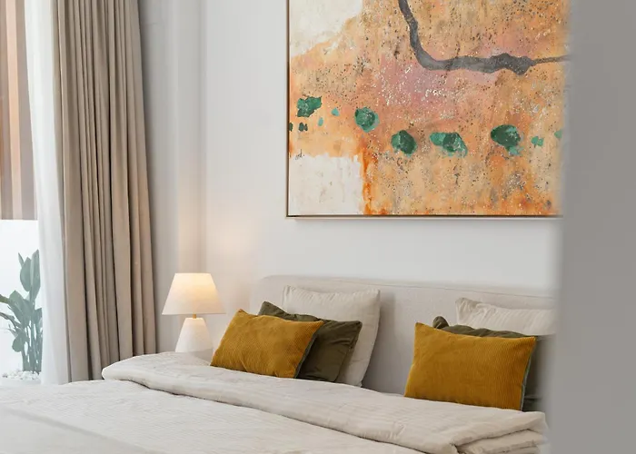 Dunes Penthouse - Brand New, Splendid Rooftop, Pool & Sea View