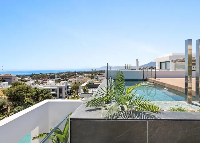 Apartment Dunes Penthouse - Brand New, Splendid Rooftop, Pool & Sea View