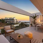 Dunes Penthouse - Brand New, Splendid Rooftop, Pool & Sea View * Marbella