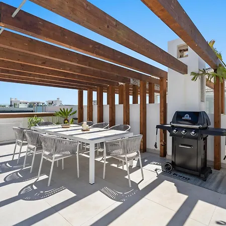 Dunes Penthouse - Brand New, Splendid Rooftop, Pool & Sea View Διαμέρισμα Μαρμπέλλα