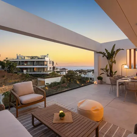 Dunes Penthouse - Brand New, Splendid Rooftop, Pool & Sea View * Μαρμπέλλα