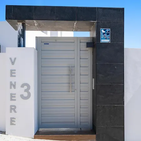 Dunes Penthouse - Brand New, Splendid Rooftop, Pool & Sea View Διαμέρισμα Μαρμπέλλα