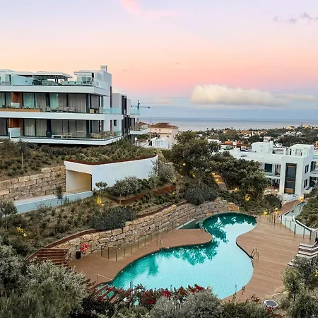 Apartman Dunes Penthouse - Brand New, Splendid Rooftop, Pool & Sea View Marbella